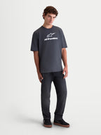 Koszulka Alpinestars Prelude CSF Oversize, szara męska koszulka z krótkim rękawem, krój oversize, biała grafika logo Astars na klatce piersiowej, casualowa odzież sportowa inspirowana motorsportem