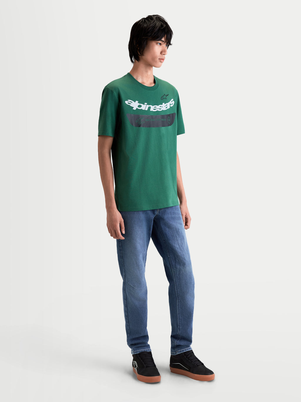 Alpinestars Koszulka Singular CSF, męska koszulka z krótkim rękawem, zielona z białą zakrzywioną grafiką Astars Word, miękki nadruk, mieszanka bawełny i poliestru, casualowa odzież lifestyle.