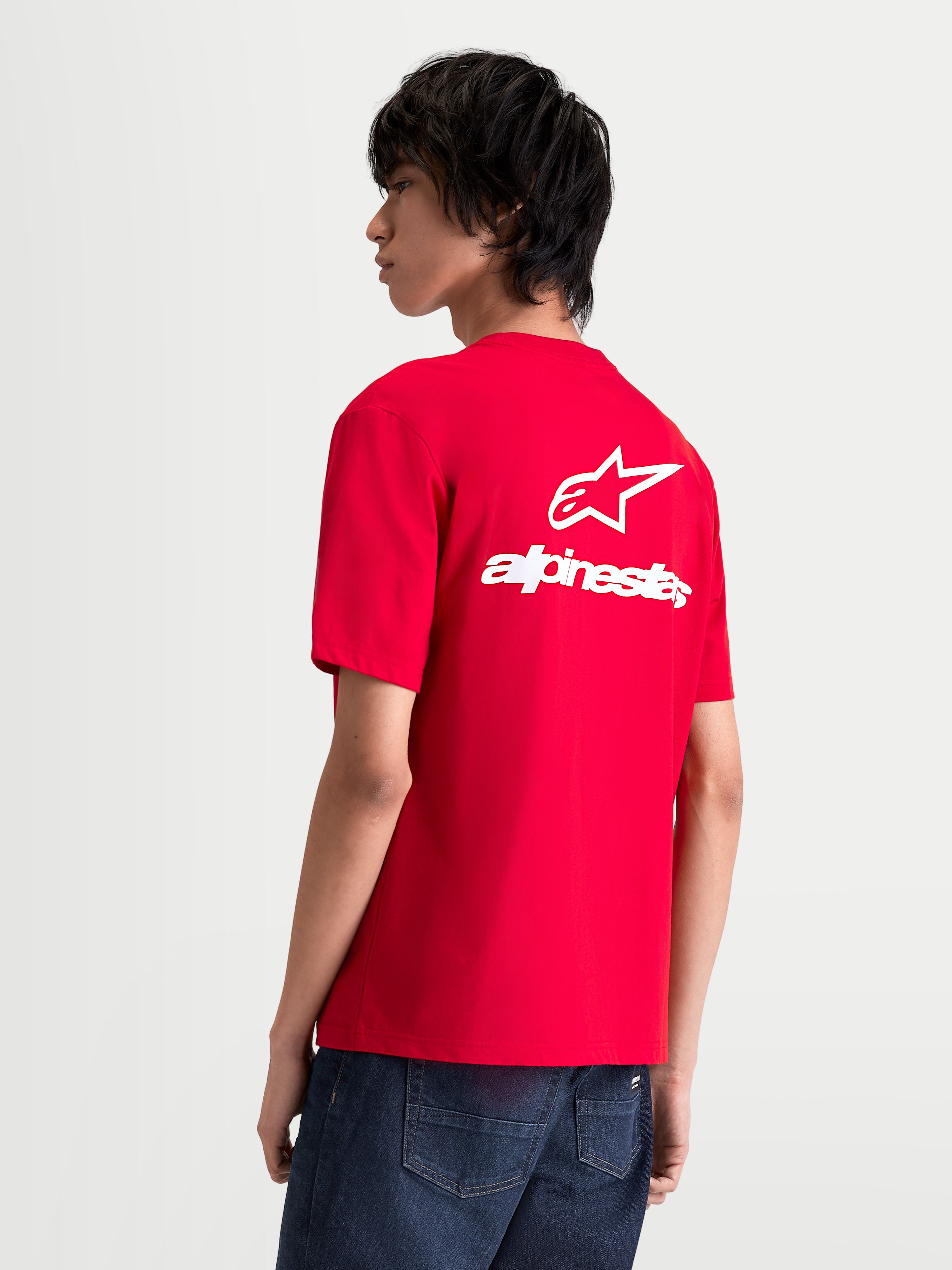 Alpinestars Koszulka Combo Back CSF, męska koszulka z krótkim rękawem, czerwona i biała, duża biała grafika logo Astars i napis na plecach, sportowa odzież codzienna inspirowana motorsportem.