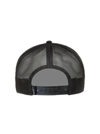 Alpinestars Ten Trucker, czarna czapka z daszkiem, oddychająca siateczka i zapięcie snapback z tyłu.