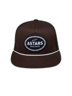 Alpinestars Hotlink Trucker, brązowa i czarna czapka z daszkiem, biały sznurek i logo Astars z obramowaniem łańcucha.