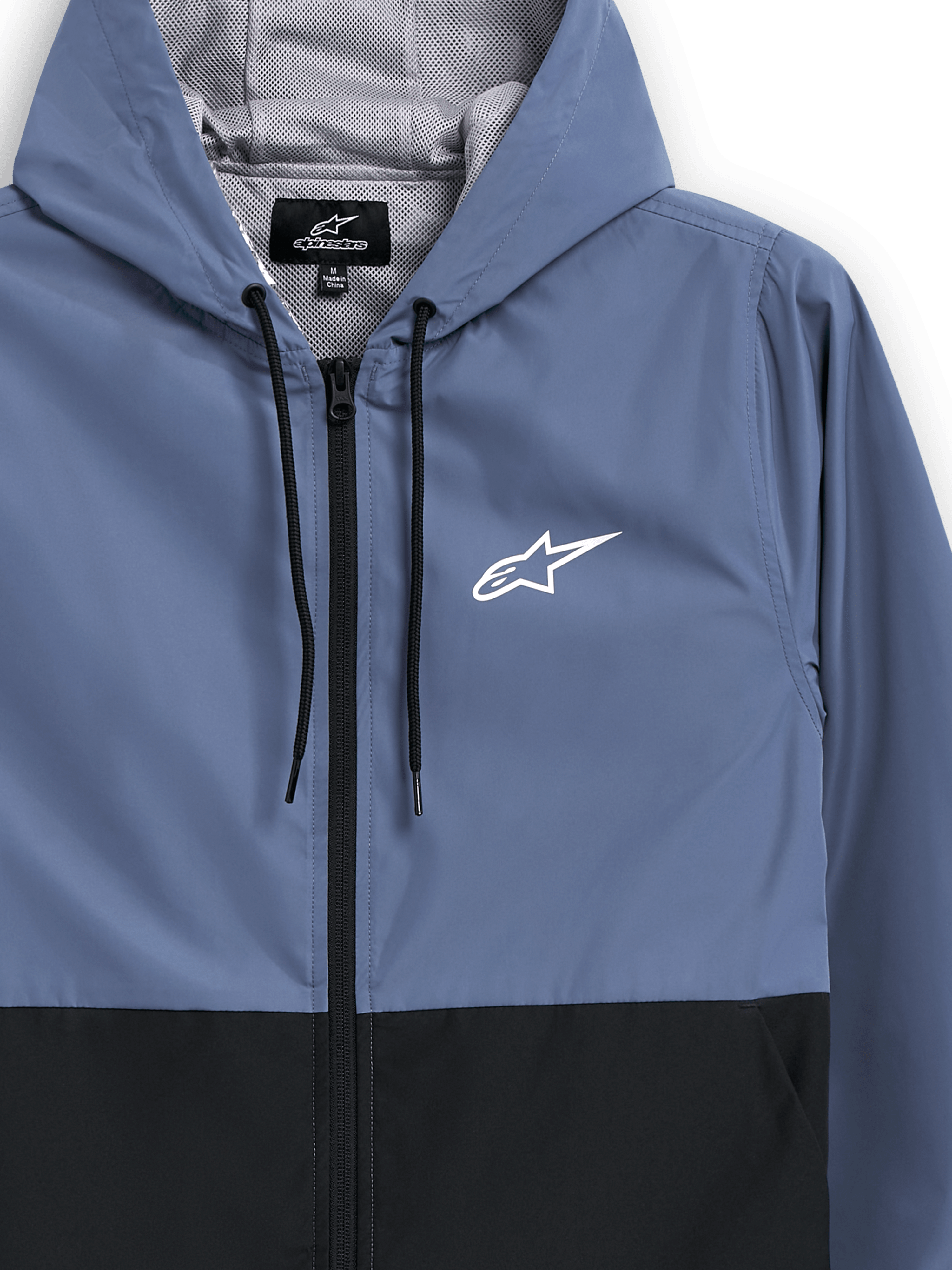 Kurtka wiatrówka Alpinestars Speeder, stalowoniebieska i czarna, lekka wiatrówka z kapturem, siateczkowa podszewka, czarne sznurki, białe logo gwiazdy Alpinestars na piersi, dwukolorowa konstrukcja, codzienna odzież uliczna inspirowana motorsportem