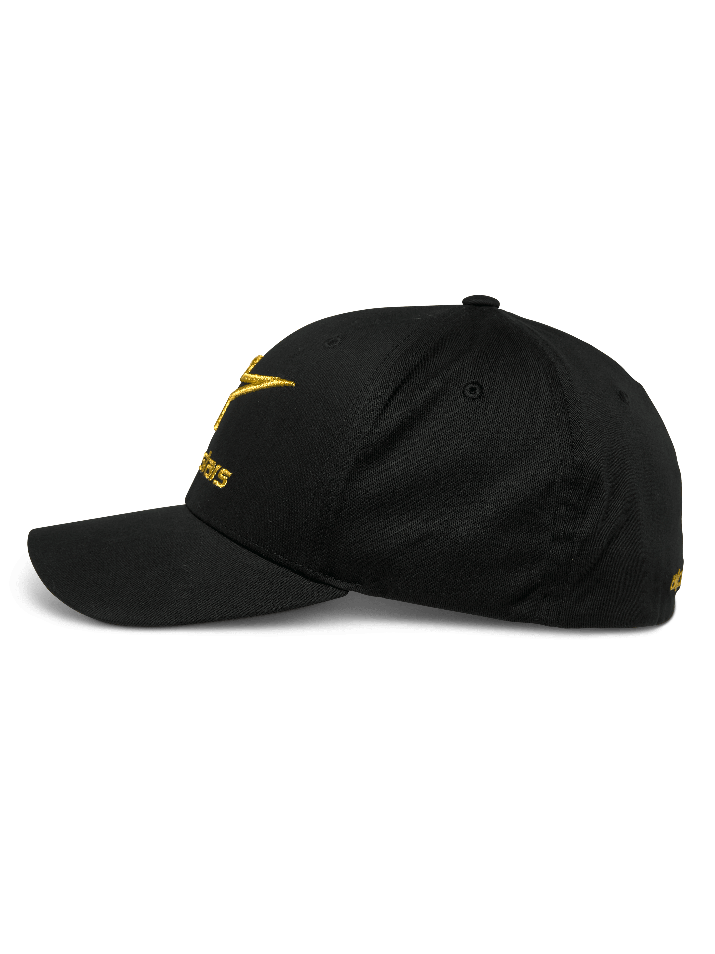 Alpinestars Gild Hat, widok z boku czarnej czapki z zakrzywionym daszkiem, złote metaliczne hafty 3D z przodu i z boku, strukturalna korona i elastyczny materiał o splocie diagonalnym, codzienna odzież motorsportowa.