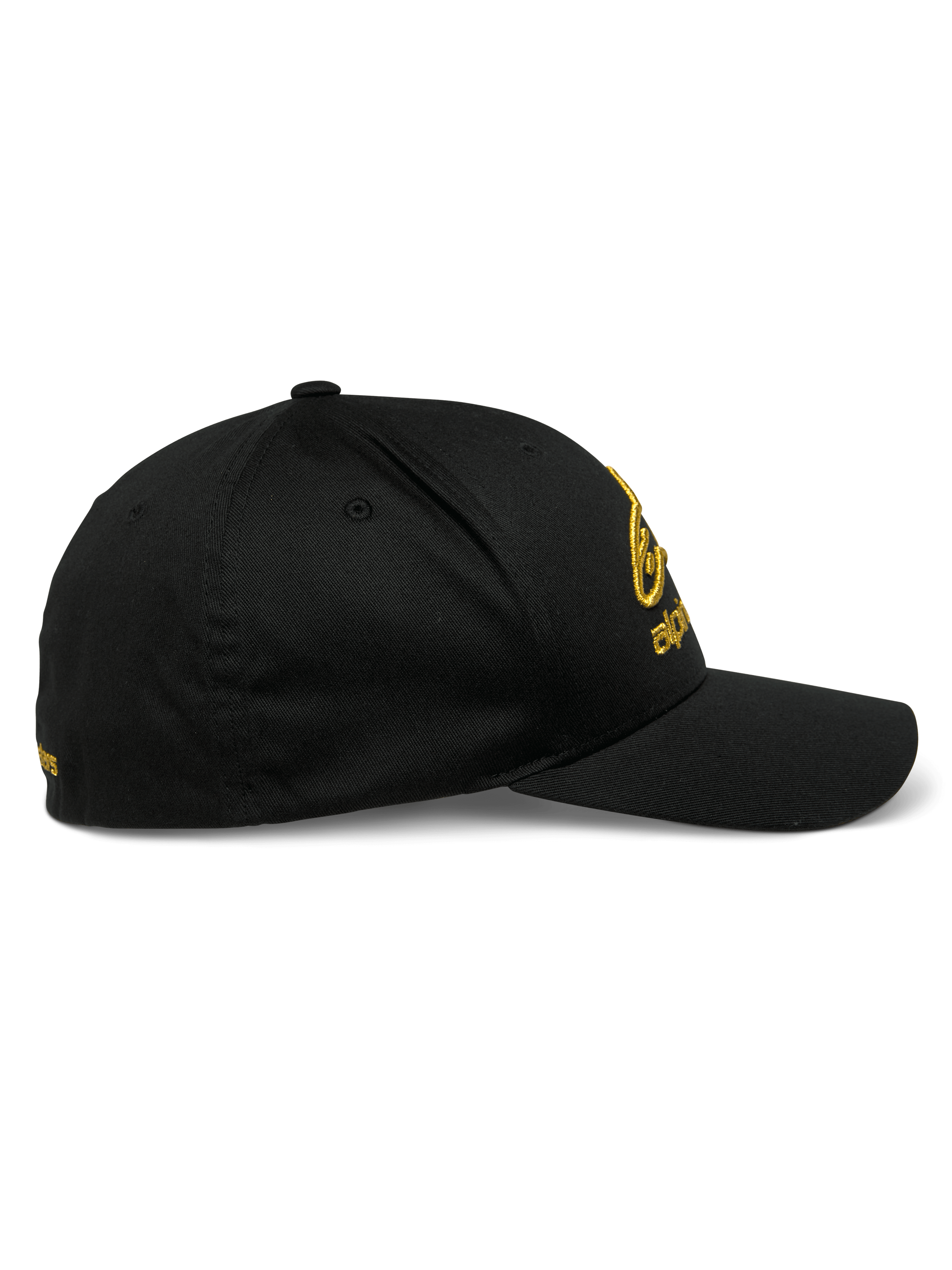 Alpinestars Gild Hat, czapka z daszkiem, czarno-złota, widok z boku, zakrzywiony daszek, usztywniona korona, złote metaliczne hafty 3D z przodu i boku, elastyczny materiał diagonalny