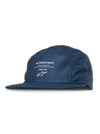 Alpinestars Peasy Hat, 5-panelowa czapka typu jockey, niebieska z białym nadrukiem graficznym i logo, płaski daszek, nieusztywniona korona, casualowy styl motorsport
