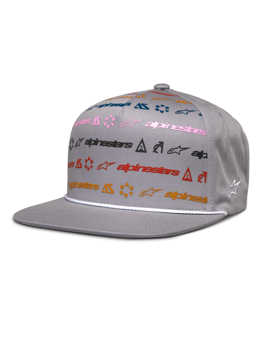 Alpinestars Glphy Hat, szara czapka z płaskim daszkiem typu snapback, kolorowy nadruk z wieloma logo w kolorach różowym, niebieskim, czerwonym i pomarańczowym, biały ozdobny sznurek nad daszkiem, sztywna korona z haftowanym logo gwiazdy z boku
