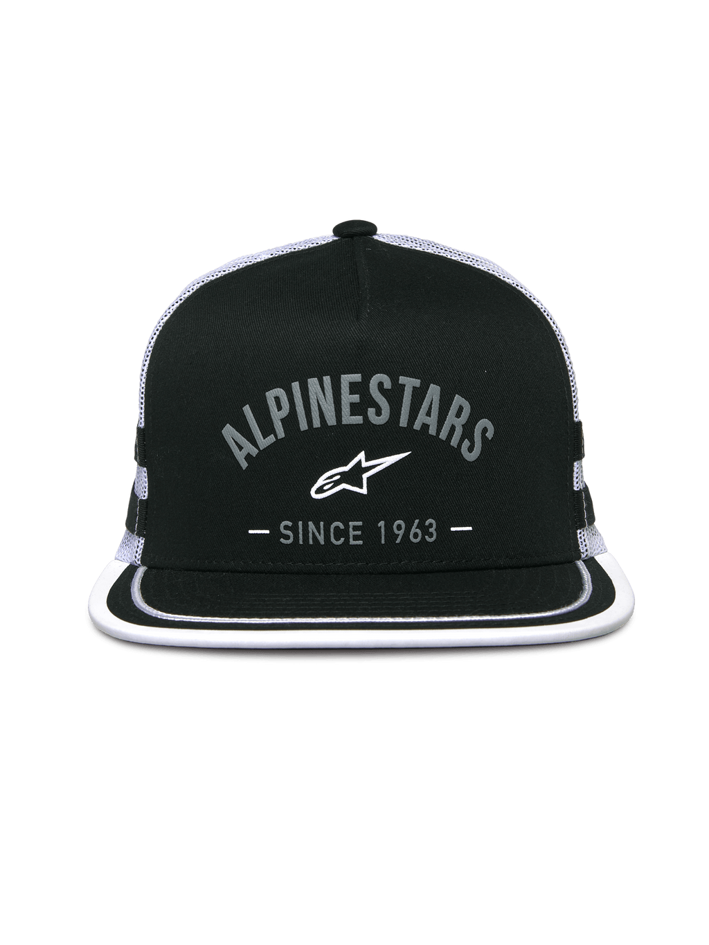 Alpinestars Backline Trucker Hat, czapka typu trucker, czarno-biała, grafika z logo z przodu z napisem „Alpinestars Since 1963”, płaski daszek z białym wykończeniem, usztywniona korona i tył z siateczki