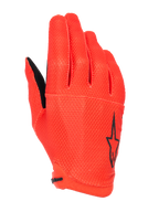 Alpinestars A-Aria Gloves, rękawice rowerowe MTB, kolor Spicy Orange, z czarnym logo gwiazdy z boku, teksturowany, oddychający elastyczny materiał, lekka i niskoprofilowa konstrukcja.