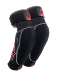 Alpinestars Vector Elbow Protectors, czarne, antracytowe i czerwone, ochraniacze na łokcie MTB, para ochraniaczy z szarymi lamówkami, czerwone logo z gwiazdą i branding Vector, regulowane paski oraz ergonomiczne dopasowanie kompresyjne