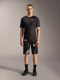 Szorty Alpinestars A-Dura Ride w kolorze Black Camo z czarną koszulką techniczną do wszechstronnej jazdy MTB.