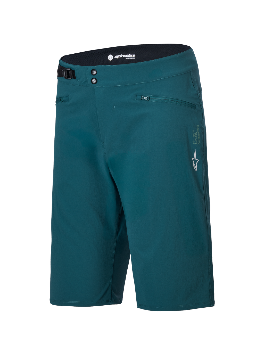 Alpinestars A-Dura Shorts, spodenki MTB, ciemnozielone (Dark Pine Green), kieszenie na zamek, podwójne zapięcie na napy, regulacja w pasie, białe logo Alpinestars na lewej nogawce, wytrzymała konstrukcja do kolarstwa górskiego