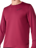 Alpinestars A-Dura Thermal Jersey, koszulka rowerowa z długim rękawem, burgundowa, z małym czarnym logo na piersi, teksturowana tkanina termiczna, regularny krój do jazdy MTB
