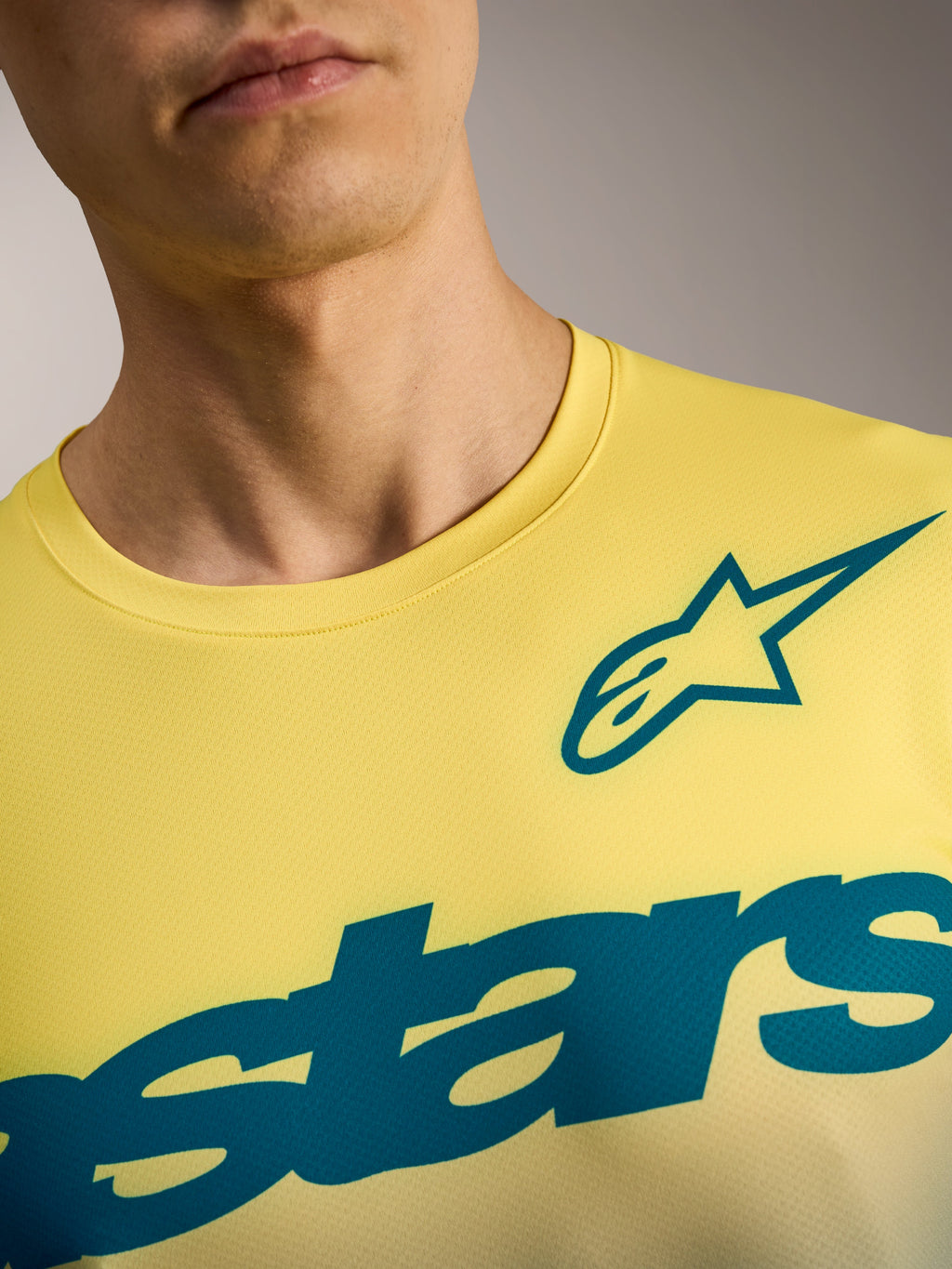 Koszulka A-Dura ASTARS 2.0 Yellow Fluo z morską grafiką Alpinestars, oddychający materiał MTB z krótkim rękawem.