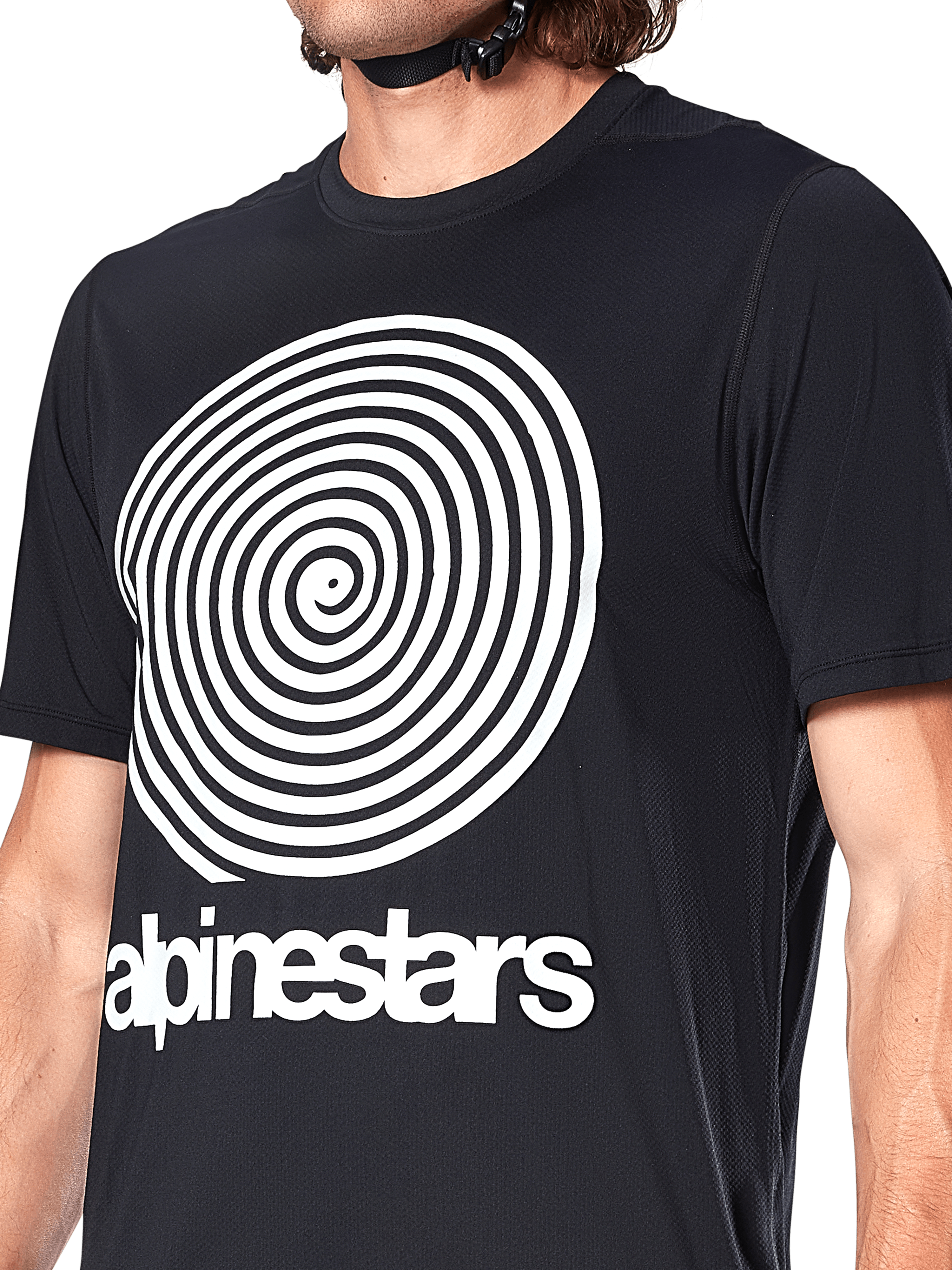 Alpinestars A-Dura Oscar Jersey, koszulka MTB z krótkim rękawem, czarna z dużą białą spiralną grafiką Oscar w stylu vintage i logotypem Alpinestars na klatce piersiowej, profesjonalna odzież rowerowa