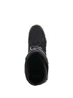 Buty Alpinestars Tech 10, buty motocrossowe, czarne, widok z góry ukazujący wewnętrzną wyściółkę i opływową skorupę zewnętrzną, wysokowydajna konstrukcja do wyścigów terenowych