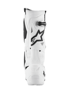 Buty Alpinestars Tech 10, buty motocrossowe, białe z czarnymi akcentami, widok z tyłu z czarnym logo Astar i zapięciem na klamrę, zaawansowana konstrukcja ochronna do wyścigów off-road