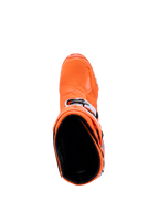 Buty Alpinestars Tech 10 Supervented, Orange Fluo Black White, widok z góry na wnętrze buta, prezentujący teksturowany czubek i boczne klamry, zaawansowane obuwie motocrossowe