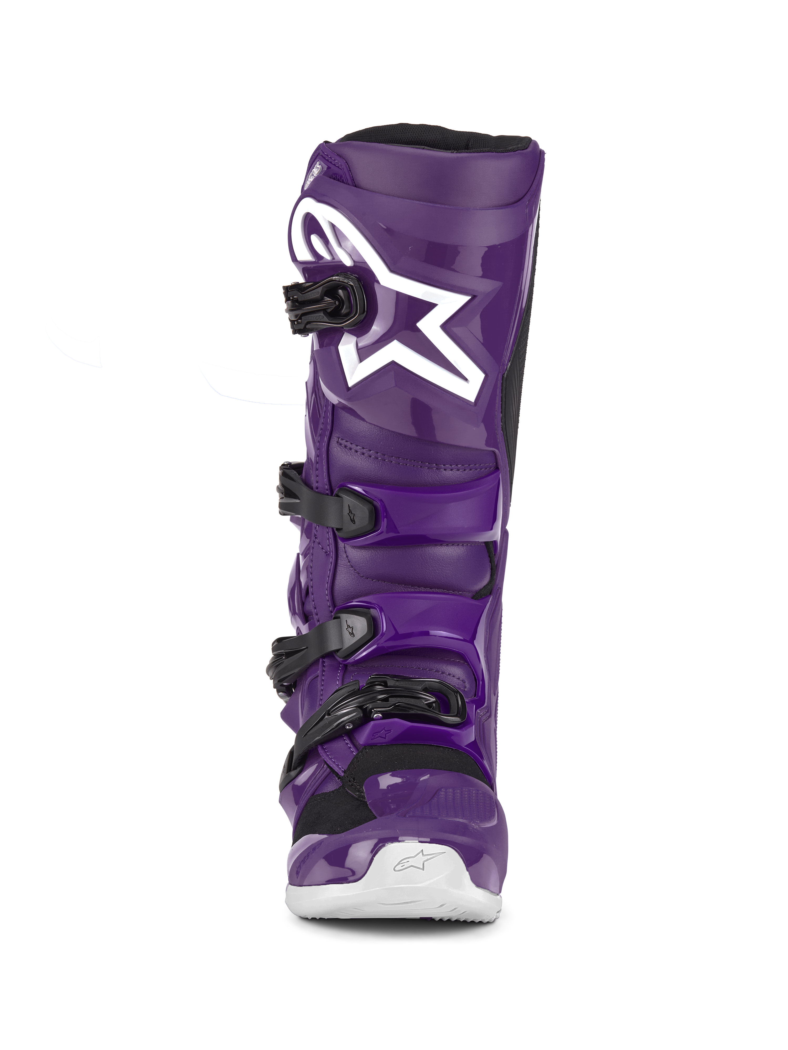 Buty Alpinestars Tech 7, fioletowe buty motocrossowe, widok z przodu, cztery czarne klamry, białe logo Alpinestars na płycie piszczelowej, wytrzymała skorupa TPU i syntetyczna konstrukcja zapewniająca ochronę w terenie