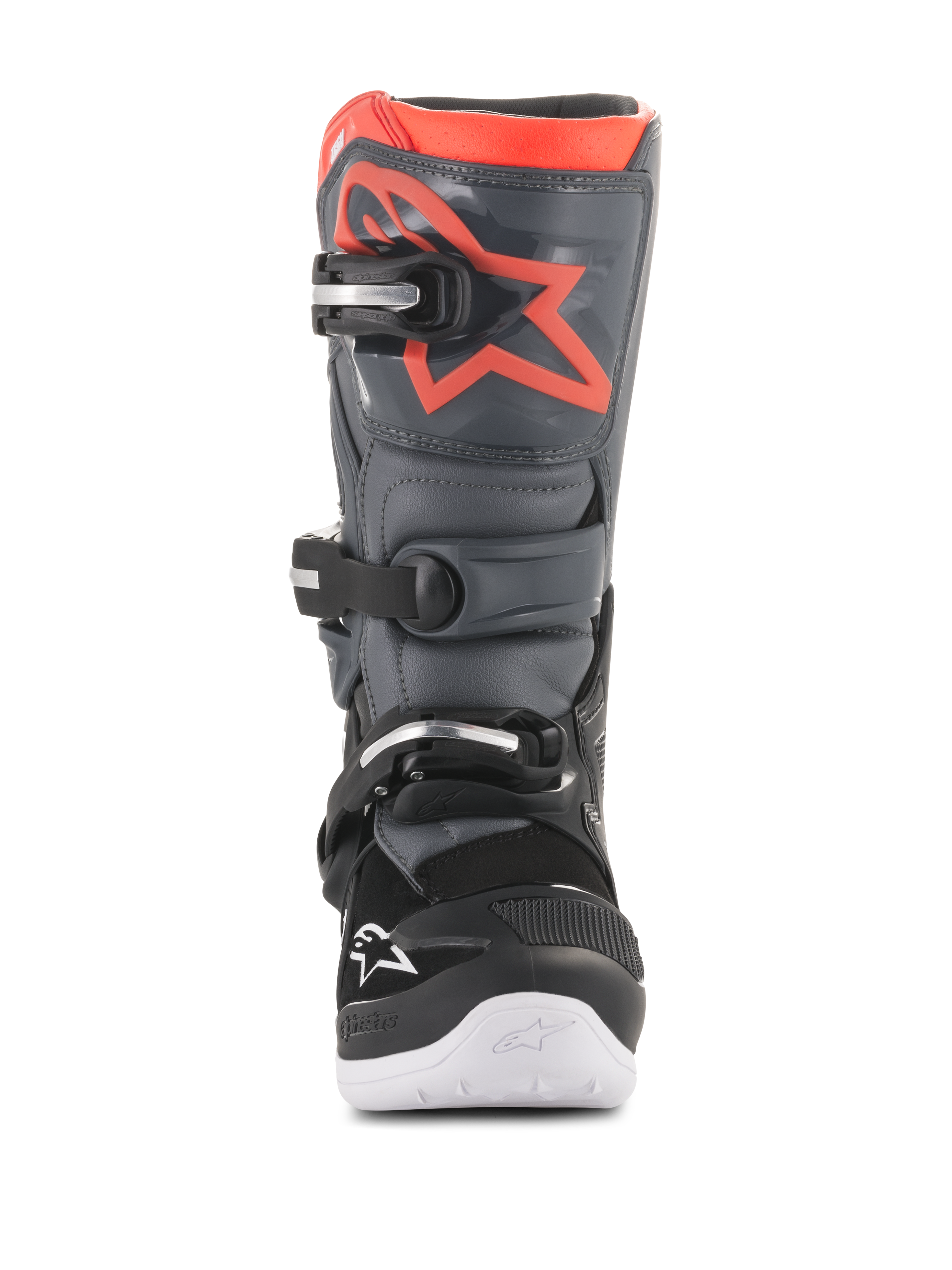 Alpinestars Youth Tech 7S Boots, buty motocrossowe, czarne i ciemnoszare z fluorescencyjnymi czerwonymi akcentami, widok z przodu, osłona goleni z TPU z czerwonym logo gwiazdy, system trzech klamer i biała zintegrowana podeszwa, wytrzymałe ochronne obuwie off-road