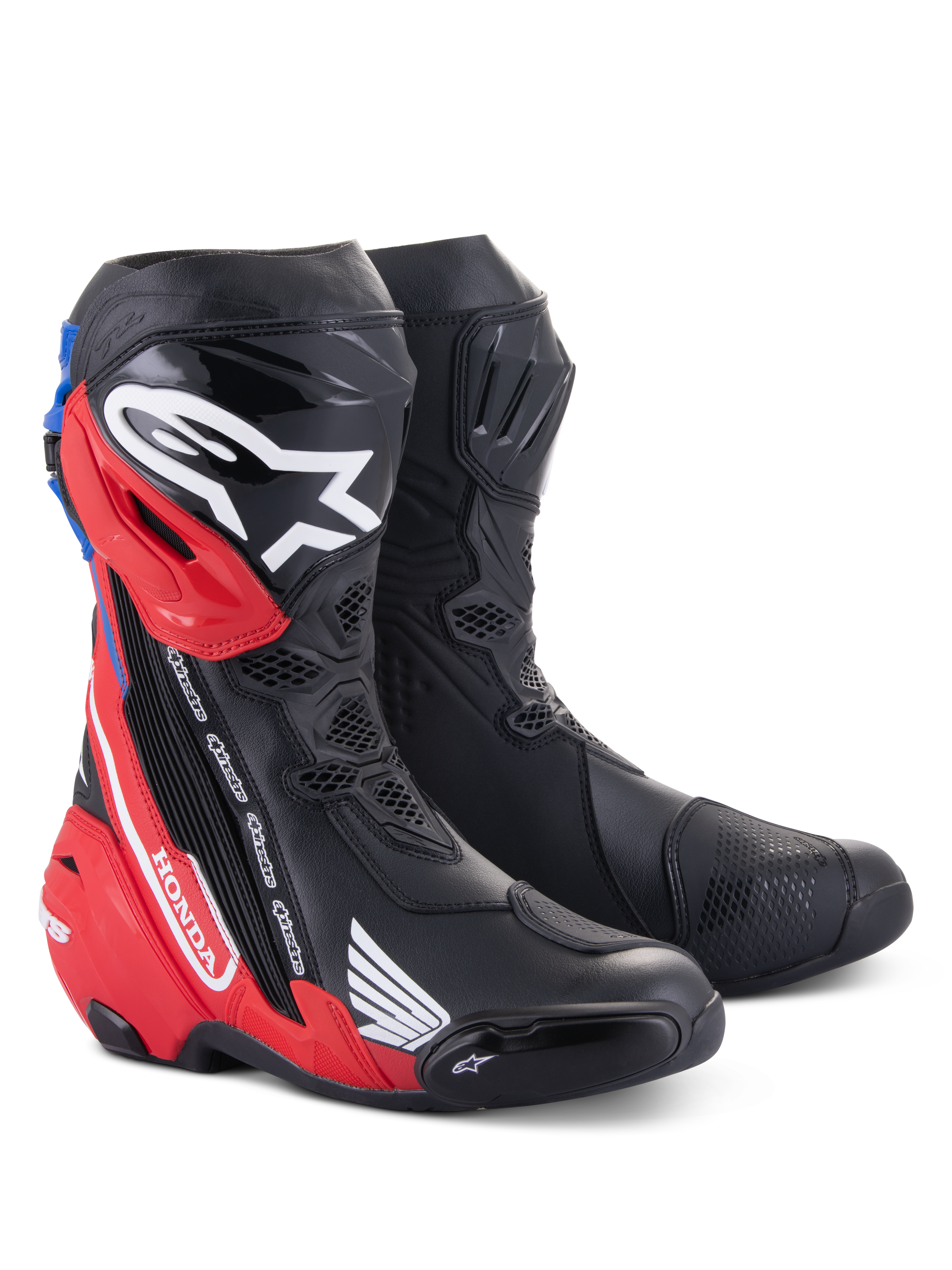 Alpinestars Honda Supertech R Boots, motocyklowe buty wyścigowe, czarne z jasnoczerwonymi i niebieskimi akcentami, ochraniacze goleni TPU, branding Honda, zaawansowany aerodynamiczny design zapewniający wydajność na torze i drodze.