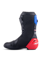 Alpinestars Honda Supertech R Boots, wyścigowe buty motocyklowe, czarne z jaskrawoczerwonymi i niebieskimi akcentami, czerwony slider pięty z TPU, niebieski górny ochraniacz i logo Alpinestars, techniczny design do profesjonalnej jazdy na torze i szosie