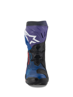 Buty Alpinestars Supertech R LE Martinator R01 Wentylowane, wyścigowe buty motocyklowe, niebieskie, fioletowe, czerwone i czarne, widok z przodu z białym logo Alpinestars na fioletowej płycie goleniowej, cholewka z perforowanej mikrofibry zapewniająca maksymalny przepływ powietrza, techniczna konstrukcja wyścigowa o wysokiej wydajności