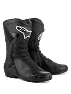 Buty Alpinestars SMX-6 V3, sportowe buty motocyklowe, czarne, ochrona goleni i kostki z TPU, elastyczne panele z siatki, ergonomiczna konstrukcja do jazdy sportowej i torowej, białe logo Alpinestars na goleni