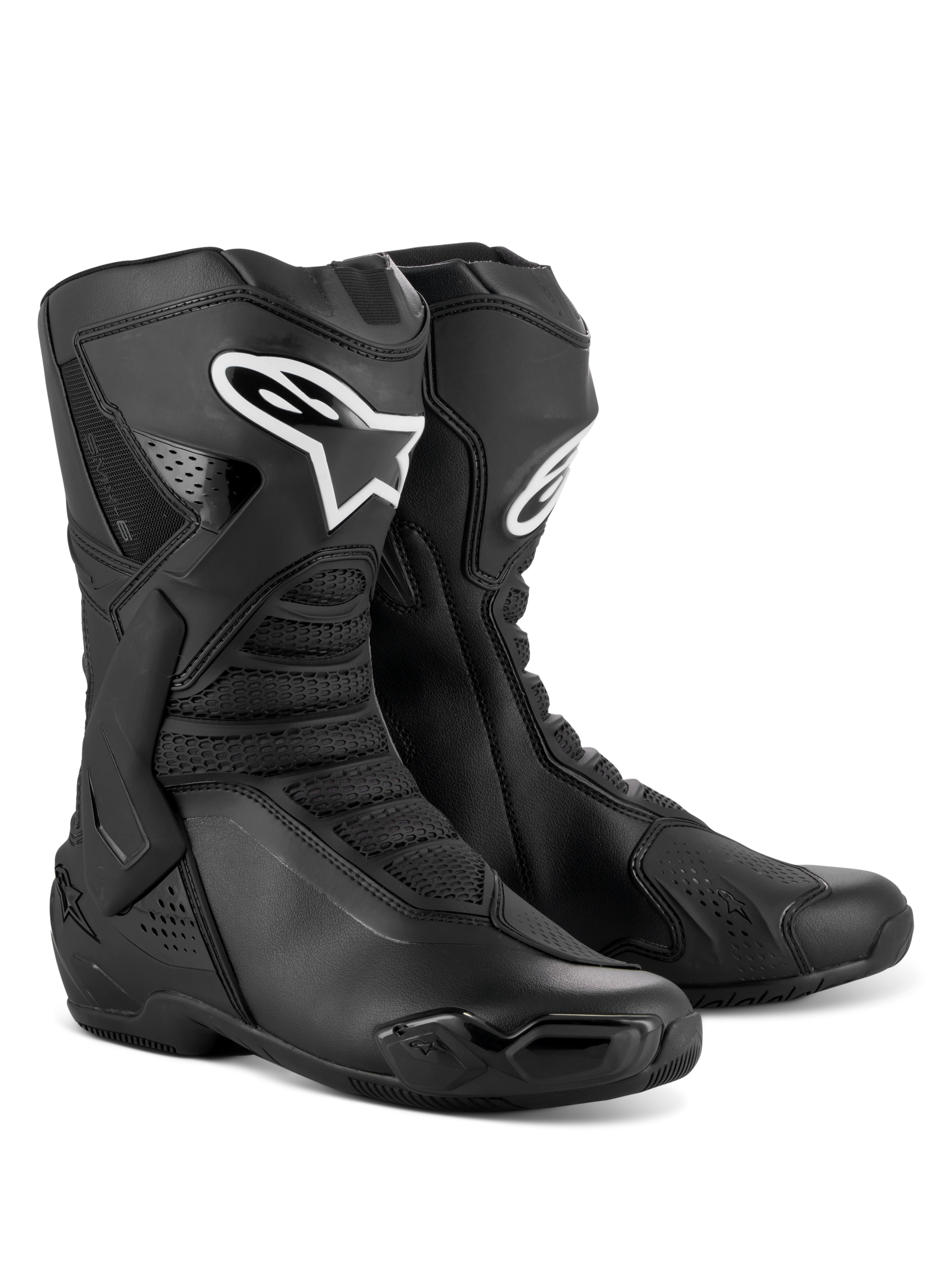 Buty Alpinestars SMX-6 V3, sportowe buty motocyklowe, czarne, ochrona goleni i kostki z TPU, elastyczne panele z siatki, ergonomiczna konstrukcja do jazdy sportowej i torowej, białe logo Alpinestars na goleni
