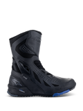 Buty Alpinestars RT-8 GORE-TEX, motocyklowe buty turystyczne, czarne z niebieskimi akcentami na podeszwie, wysoka techniczna konstrukcja z cholewką z mikrofibry i materiału tekstylnego, trójkątne perforacje, oznaczenie GORE-TEX i wytrzymała podeszwa