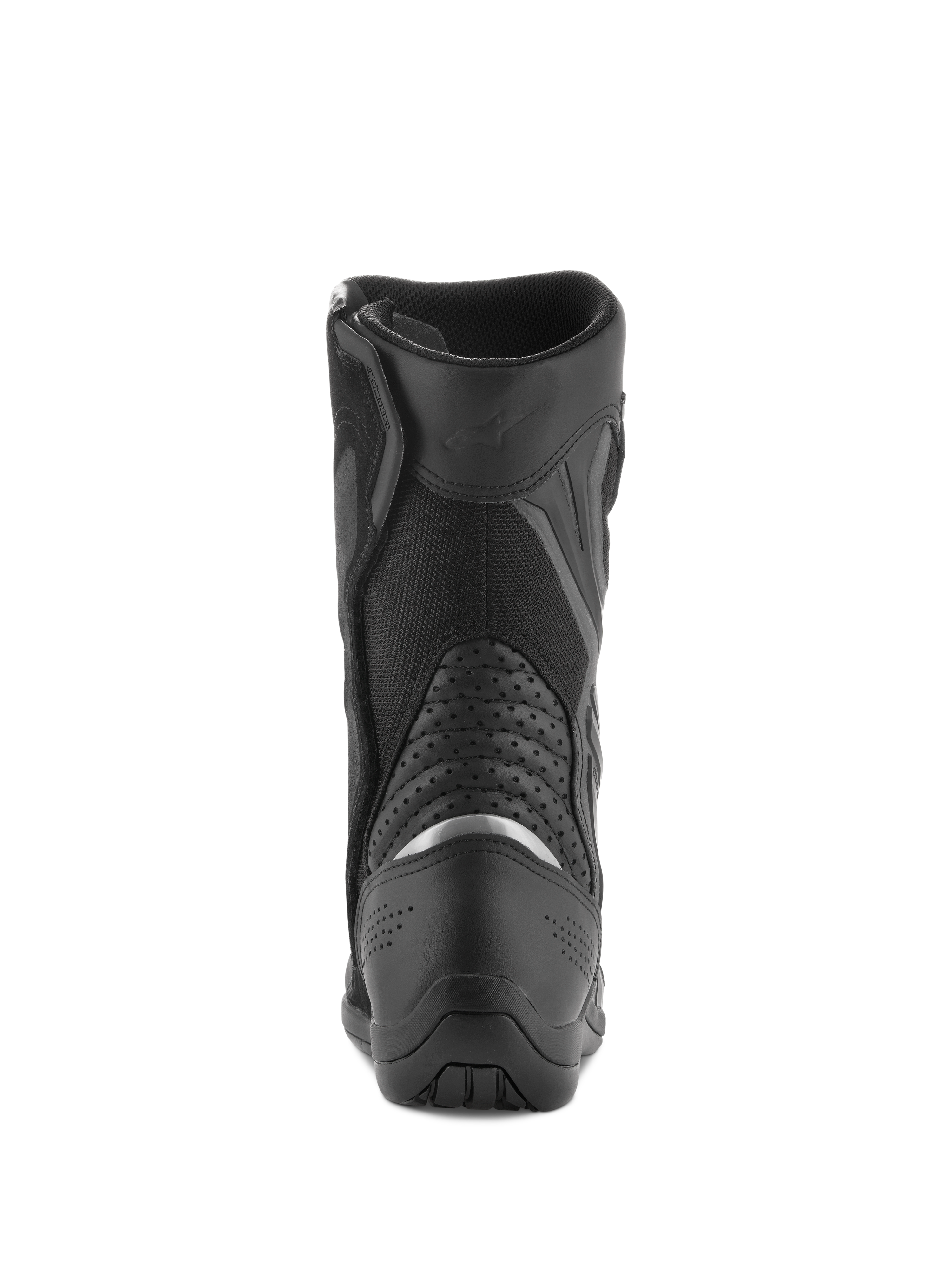 Alpinestars Air Plus V2 GORE-TEX Boots, buty motocyklowe turystyczne, czarne, widok z tyłu przedstawiający obszar pięty i łydki, ze srebrną wstawką odblaskową, perforowanymi skórzanymi panelami akordeonowymi i oddychającą konstrukcją z siatki
