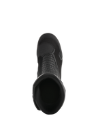 Buty Alpinestars Air Plus V2 GORE-TEX, czarne, widok z góry na otwór buta, oddychająca konstrukcja z siatki, perforowane panele skórzane, opływowy design do turystyki motocyklowej