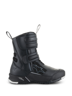 Damskie buty motocyklowe Alpinestars Stella RT-7 Touring Drystar, czarne, widok z boku ukazujący trzy paski na rzep, wodoodporna cholewka z mikrofibry i materiału tekstylnego, wzmocniona pięta z logo gwiazdy, wytrzymała bieżnikowana podeszwa z białymi akcentami