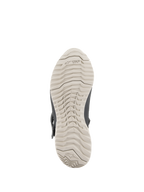 Damskie buty turystyczne Alpinestars Stella RT-7 Drystar®, widok podeszwy, jasnoszara gumowa podeszwa z wytrzymałym wzorem bieżnika i logo TPF, zaprojektowana pod kątem przyczepności i wsparcia poprzecznej ramy ochronnej