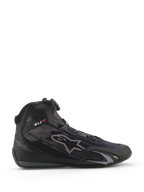 Buty Alpinestars Celer Superair, buty motocyklowe, czarno-ciemnoszare, profil boczny z tekstylną konstrukcją o wysokim przepływie powietrza, system zamykania Rotor i ochronne wzmocnienia TPU, smukły sportowy design.