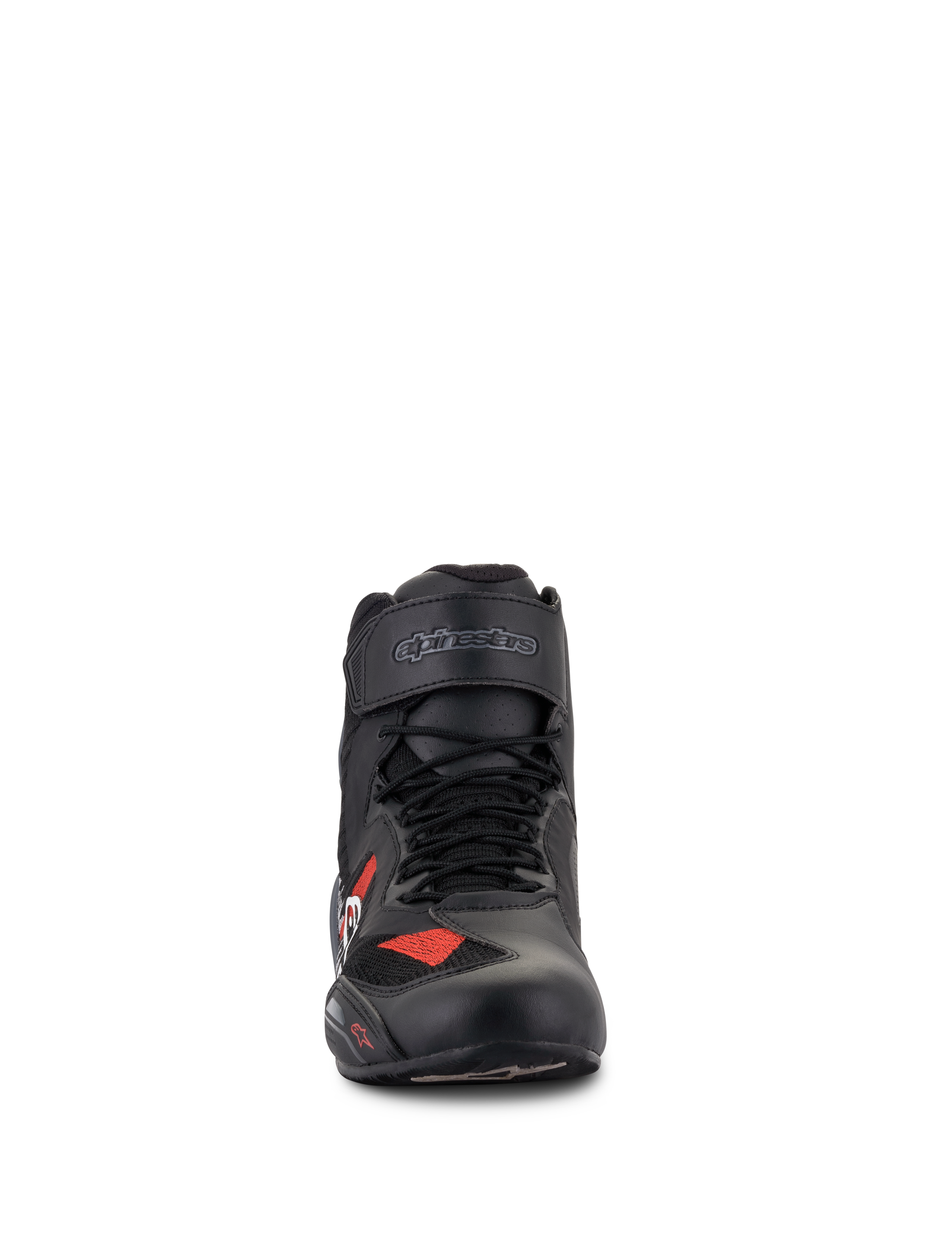 Buty Alpinestars Faster-3 Rideknit®, buty motocyklowe, czarno-szare i jasnoczerwone, widok z przodu przedstawiający czarne sznurowadła i pasek na rzep z logo, lekka konstrukcja z mikrofibry i oddychającej siateczki, sportowy design do jazdy szosowej