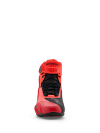 Buty Alpinestars MM93 Faster-4, buty motocyklowe, czerwone fluo i jasnoczerwone z czarnymi akcentami, widok z przodu z czarnymi sznurowadłami, czerwony regulowany pasek TPR z logo Alpinestars, lekka konstrukcja z mikrofibry