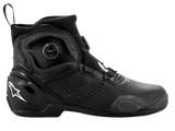 Alpinestars SP-2 Riding Shoes, sportowe buty motocyklowe, czarne, z systemem szybkiego zapięcia BOA, perforowana mikrofibra, białe logo Astar na pięcie, smukły profil do jazdy szosowej