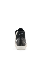 Buty Stated Flair