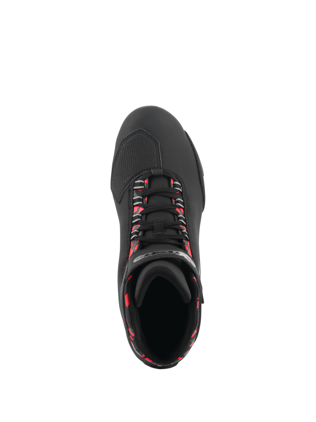 Buty Alpinestars Sektor Waterproof, buty motocyklowe, czarne, ciemnoszare i czerwone fluo, widok z góry ukazujący czarne sznurowadła z neonowymi czerwonymi akcentami, teksturowany nosek do zmiany biegów i smukła konstrukcja z mikrofibry