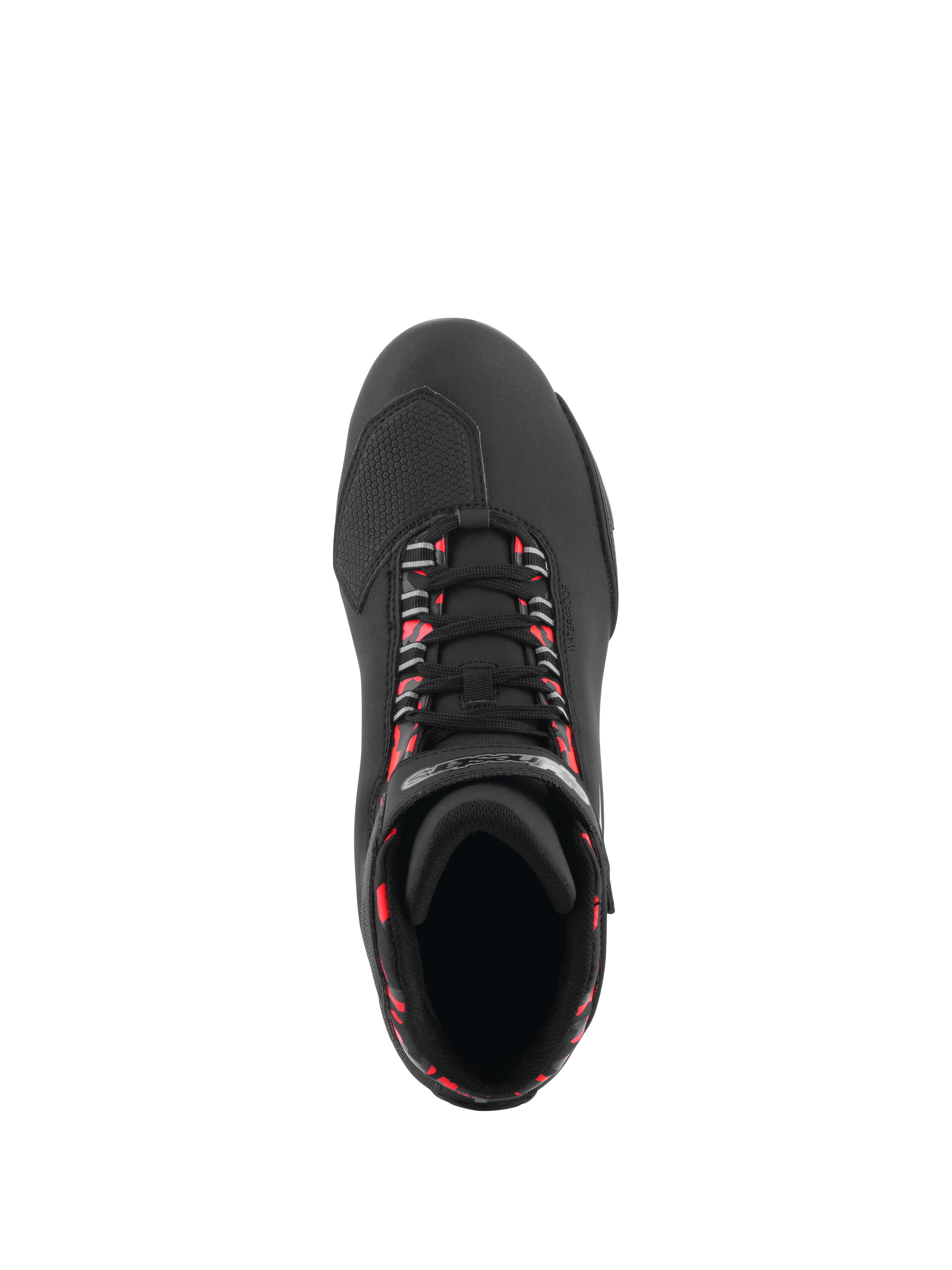 Buty Alpinestars Sektor Waterproof, buty motocyklowe, czarne, ciemnoszare i czerwone fluo, widok z góry ukazujący czarne sznurowadła z neonowymi czerwonymi akcentami, teksturowany nosek do zmiany biegów i smukła konstrukcja z mikrofibry