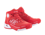 Buty motocyklowe Alpinestars MM93 CR-X Drystar®, jaskrawoczerwone i białe, widok z boku, z grafiką „93” na boku, logo Alpinestars na pasku, biała techniczna podeszwa, sylwetka inspirowana butami do biegania do jazdy na motocyklu