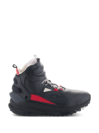 Buty Alpinestars Speedstreet, motocyklowe buty do jazdy, czarne, ecru i jasnoczerwone, wysoki profil boczny, design inspirowany stylem streetwearowym, wyściełany kołnierz kostki, gruba podeszwa z oznaczeniem TPF, obuwie ochronne do jazdy miejskiej