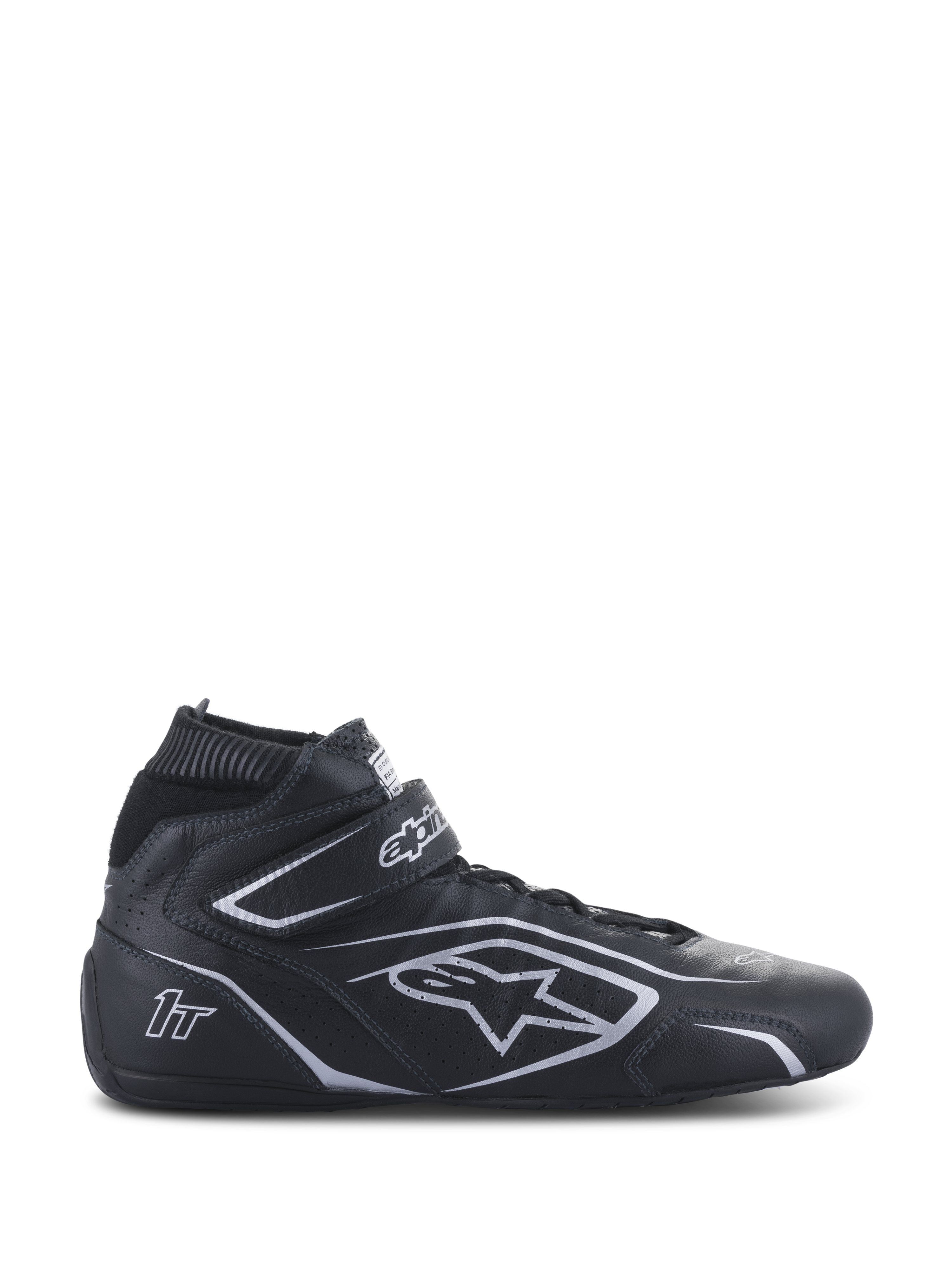 Alpinestars Tech-1 T V3 Shoes FIA, czarno-srebrne buty wyścigowe, wysokie skórzane obuwie sportowe z paskiem na rzep przy kostce, perforowane panele boczne i srebrne logotypy, certyfikat FIA do profesjonalnych wyścigów samochodowych
