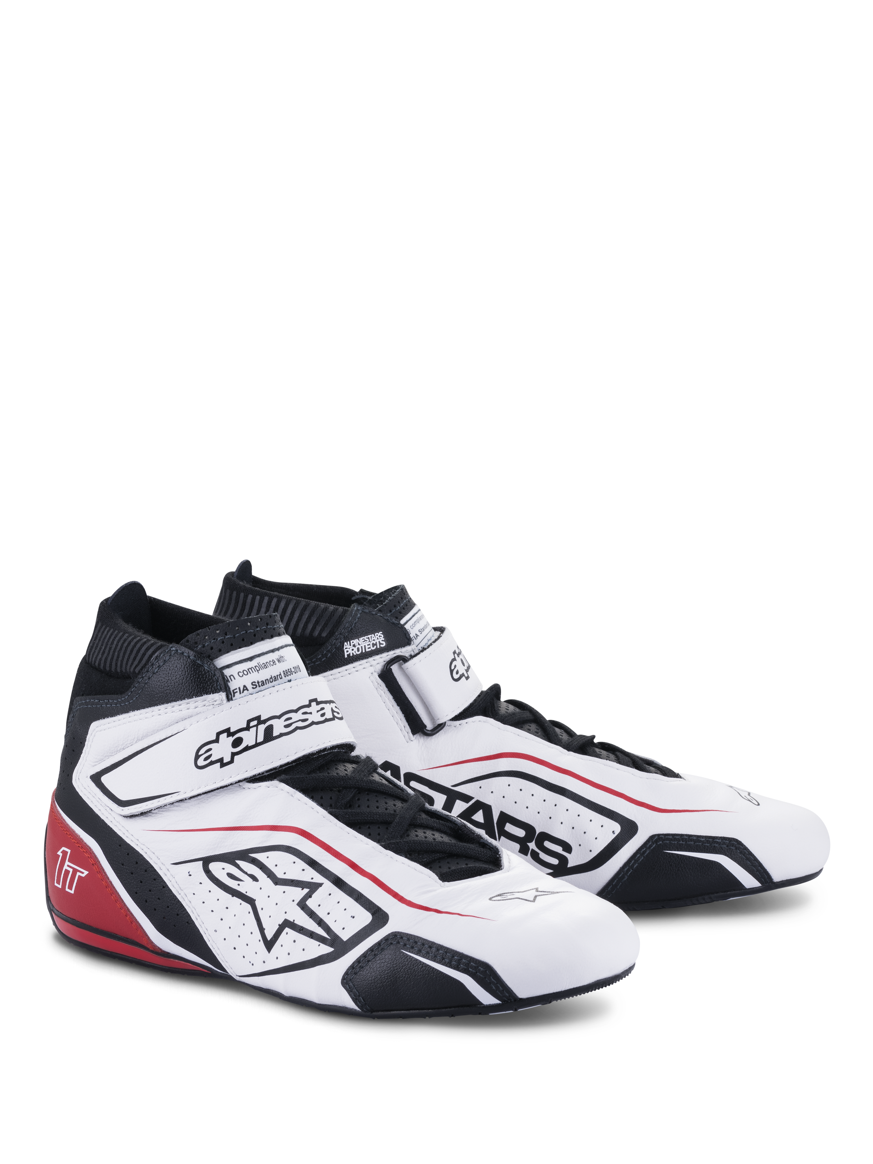 Alpinestars Tech-1 T V3 FIA, buty do wyścigów samochodowych, białe z czarnymi i czerwonymi akcentami, cholewka wykonana ze skóry licowej, regulowany pasek na rzep na kostce, perforowane panele boczne z logo Astars, profesjonalny design wyścigowy