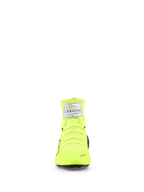 Alpinestars Supertech K Shoes, buty kartingowe FIA, żółty fluo czarny biały, widok z przodu ukazujący dzianinową konstrukcję cholewki, neonowożółte sznurowadła i białą metkę z certyfikatem FIA na kostce