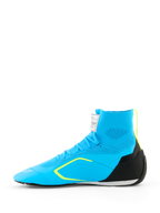 Buty Alpinestars Supertech K - FIA, buty kartingowe, jasnoniebieskie z czarnymi i żółtymi neonowymi akcentami, widok z boku przedstawiający dzianą konstrukcję cholewki, zapiętek TPU i cienką podeszwę wyścigową