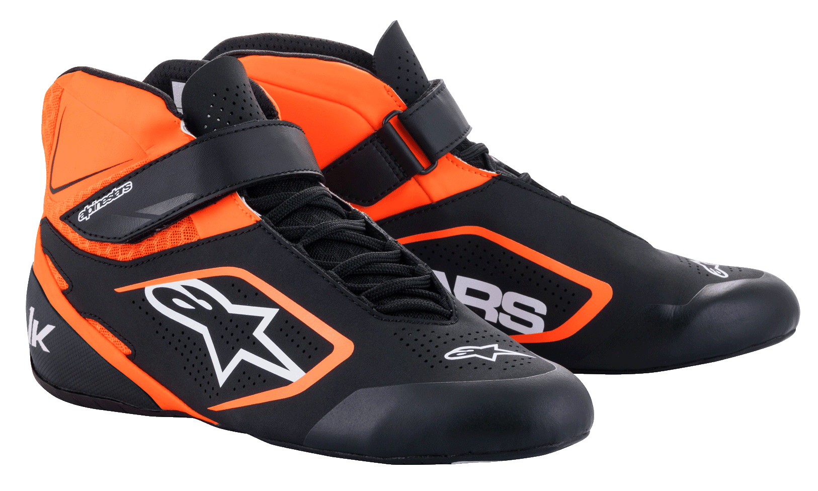 Alpinestars Youth Tech-1 K V2, buty kartingowe młodzieżowe, czarne i pomarańczowe fluo z białymi akcentami, wysokie buty wyścigowe z podwójnym systemem zapięcia na sznurowadła i rzep, konstrukcja z perforowanej mikrofibry, wyraźne białe logo