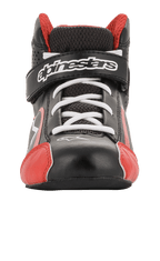 Alpinestars Youth Tech-1 K Shoes, buty kartingowe, czarno-biało-czerwone, widok z przodu z białymi sznurowadłami i markowym paskiem na rzep, czerwone akcenty na czubkach, lekka konstrukcja z mikrofibry i siatki