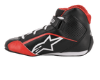 Młodzieżowe buty Alpinestars Tech-1 K, obuwie kartingowe, czarno-biało-czerwone, widok z profilu z białym logo gwiazdy, czerwony siatkowy kołnierz, białe sznurowadła i pasek na kostce, lekka wyścigowa konstrukcja z mikrofibry i siatki