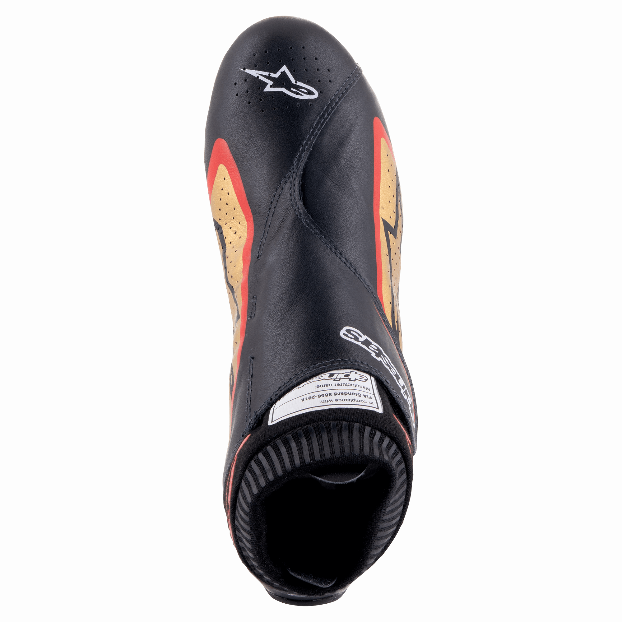 Buty Alpinestars Supermono V2 FIA, czarno-złoto-czerwone, widok z góry na ultralekki but wyścigowy, czarna skóra premium ze złotymi i czerwonymi akcentami bocznymi, strefy perforacji dla wentylacji oraz logo Alpinestars na czubku.